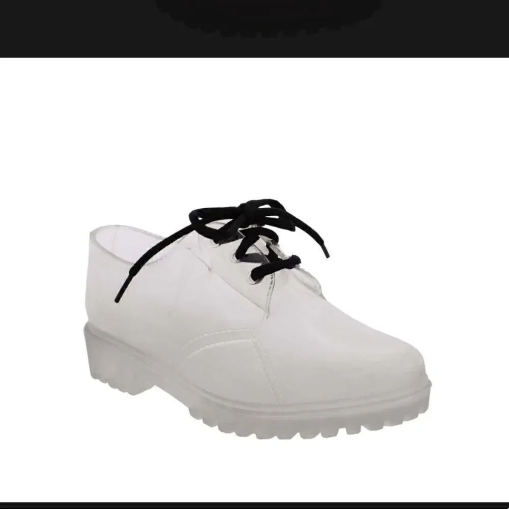 The Nelly Ankle Jelly Shoe